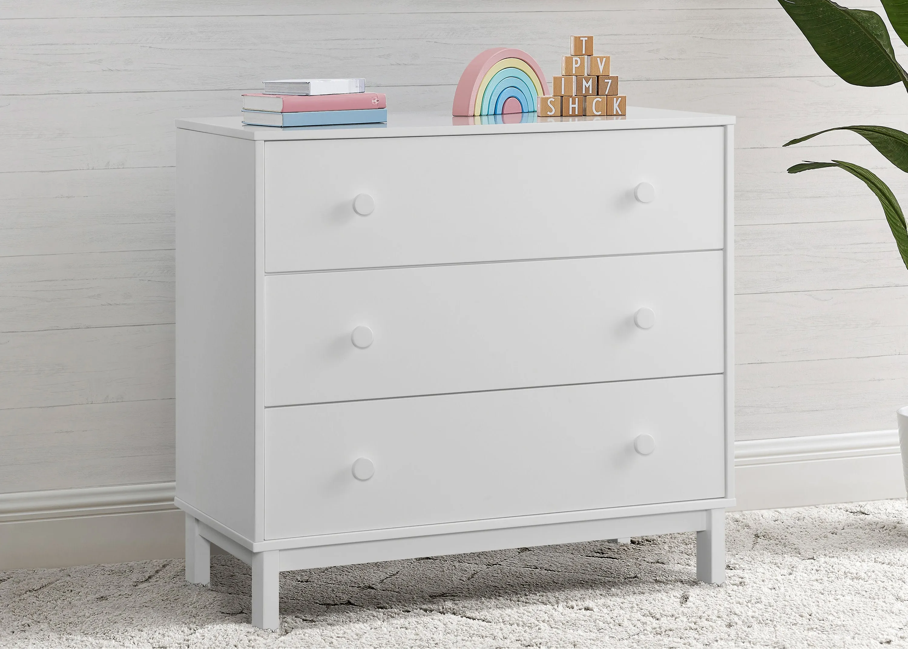 babyGap Legacy 3 Drawer Dresser with Interlocking Drawers