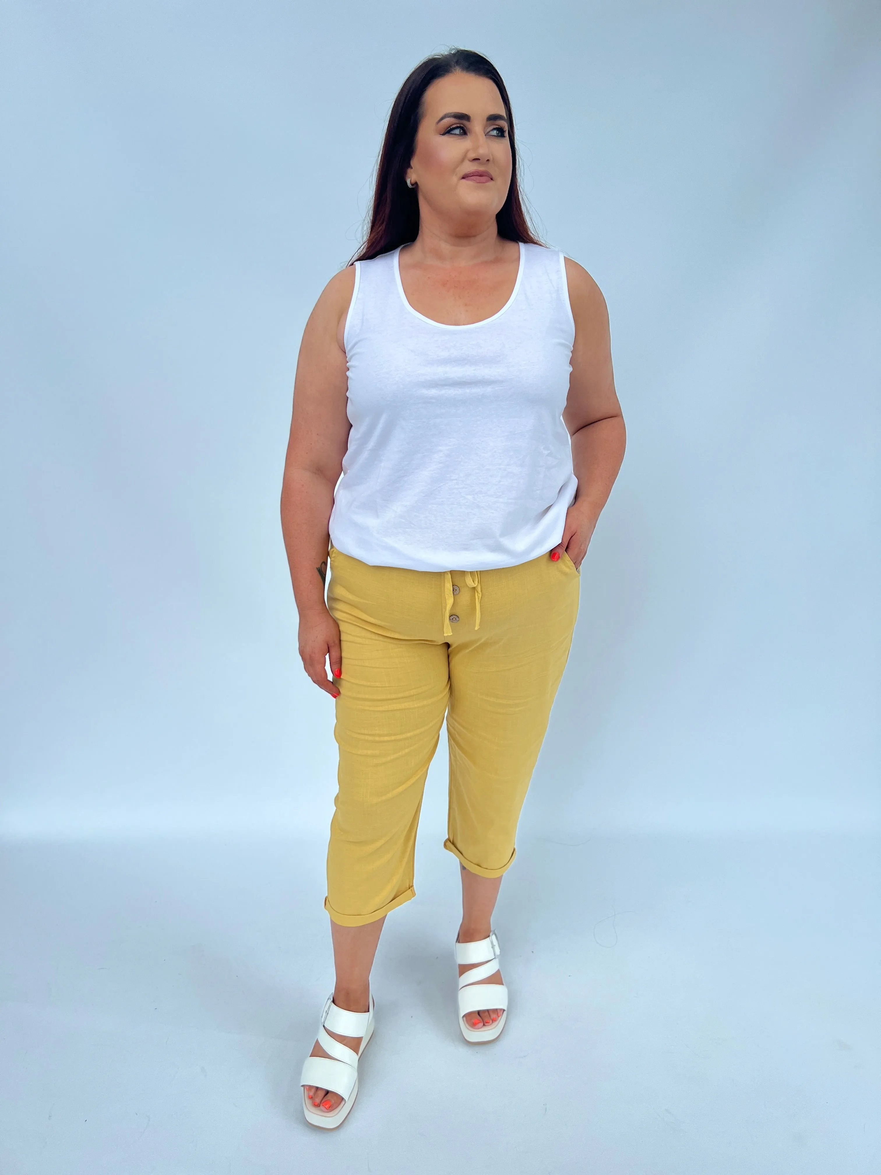 Indy Linen Crops in Mustard