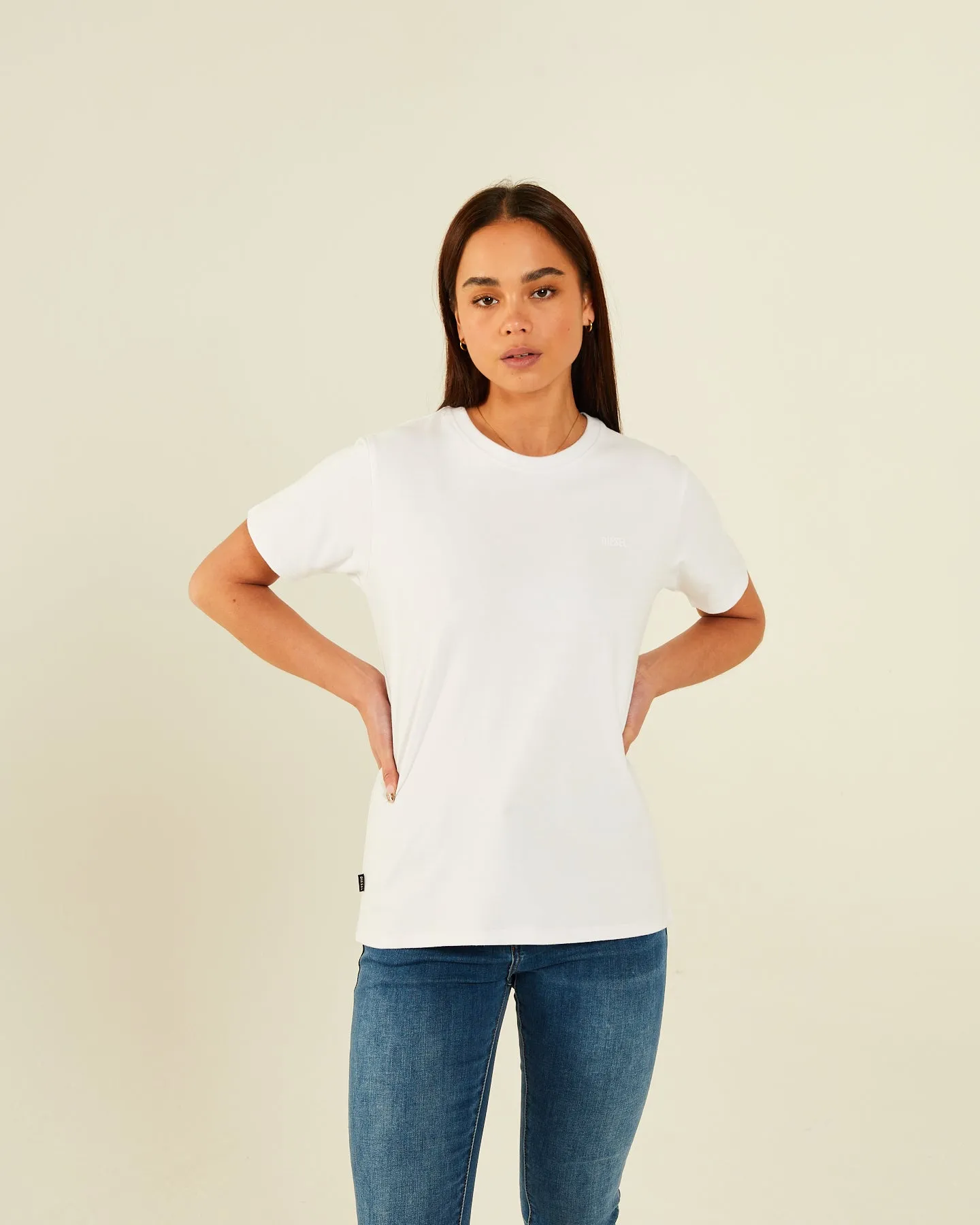 Jada Basic O Neck White